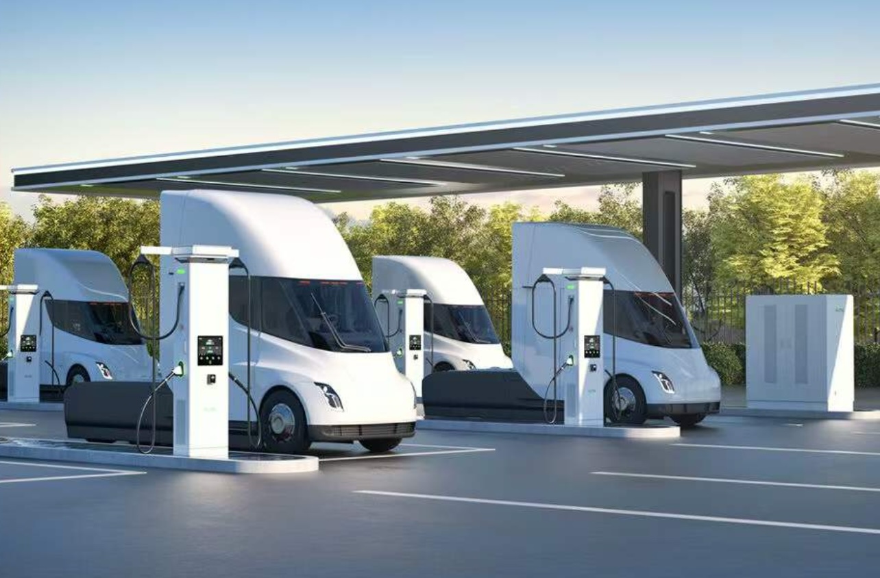 Megawatt Charging (MCS): The Future of Heavy-Duty EV Charging & Fiver’s Critical Components